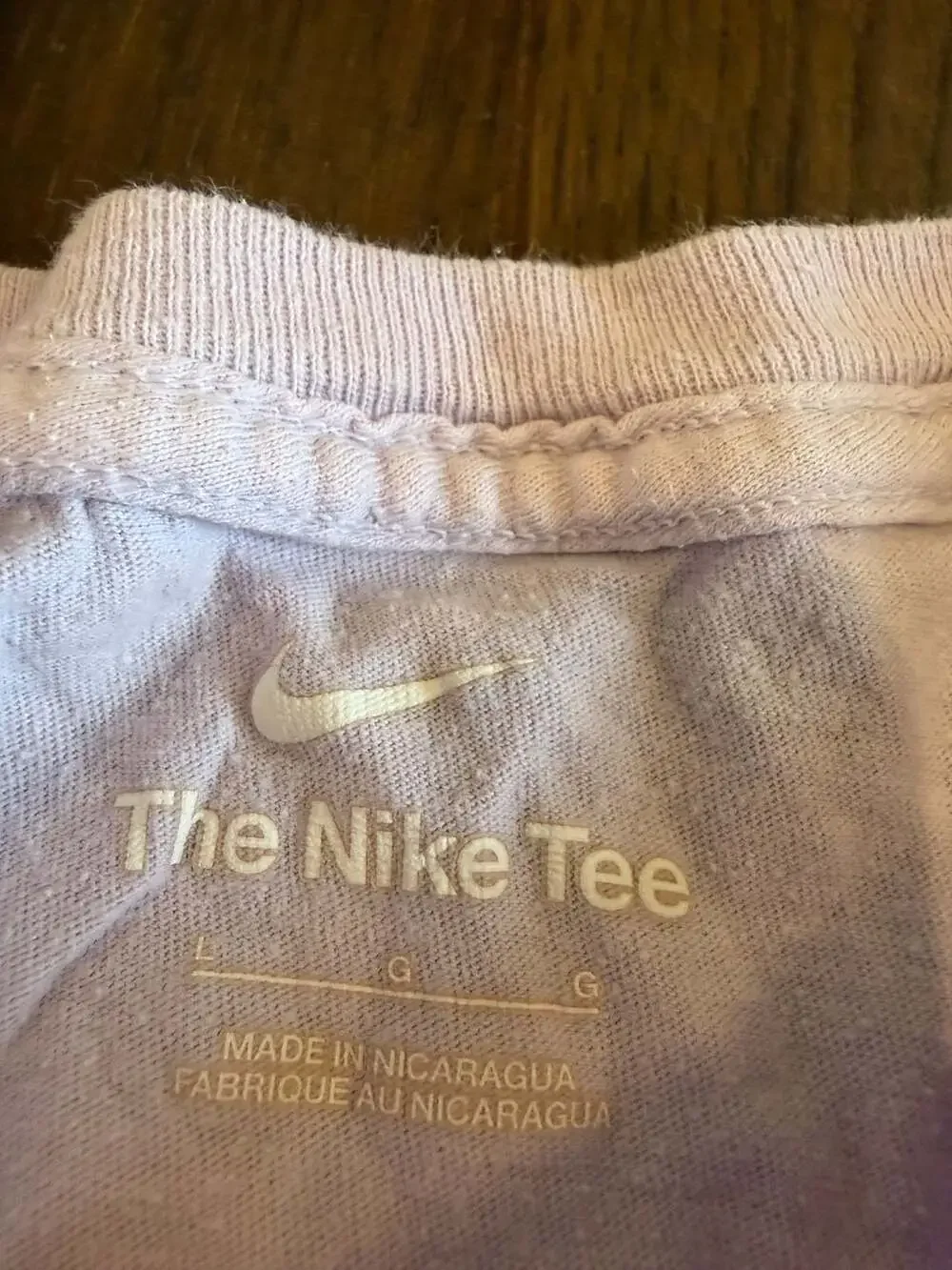 Nike The Nike Tee Graphic T-Shirt Size L Light Purple